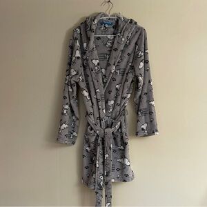 Peanuts Snoopy COZY Blanket Robe Gray Velvet Soft Hooded Fleece, L / XL